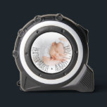 Ihr Baby Foto Name und Geburtsdatum Maßband<br><div class="desc">Dieses Maßband enthält ein träumliches und ätherisches misty baby Foto mit dem Namen und Geburtsdatum Ihres Babys in kurvigem Text. Ihr Baby Foto wird hinter einem abgestuften weißen Overlay platziert, wobei der verträumte ätherische Blick auf das Klebeband beibehalten wird. Probieren Sie es jetzt mit Ihrem eigenen Foto direkt auf der...</div>