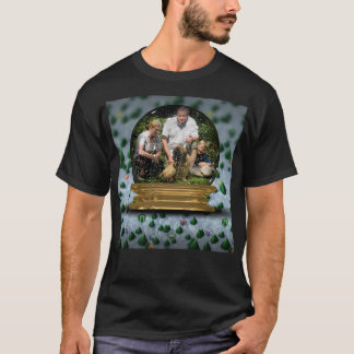 Ihr eigenes Foto in einem Snowglobe Feld! - T-Shirt
