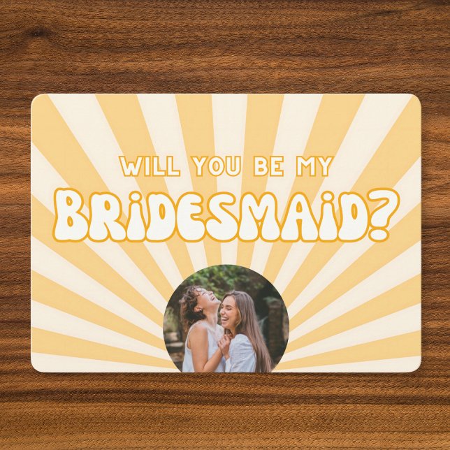 Ihr eigenes Foto! Sunshine Bridesmaid Vorschlagska Einladung (Pop the question in style with this fun, retro bridesmaid proposal card—customize with your photo!)