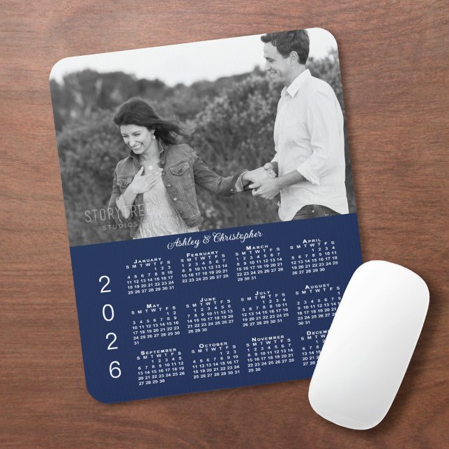 Ihr Foto heißt Navy Blue 2026 Calendar Mousepad (Your Photo Names Navy Blue 2026 Calendar Mouse Pad, in situ)