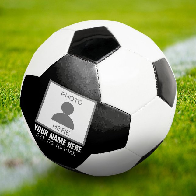 Ihr Foto hier Name und Alter Fußball (Von Creator hochgeladen)