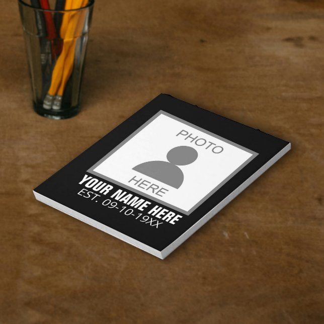 Ihr Foto hier Name und Alter Notizblock (Von Creator hochgeladen)