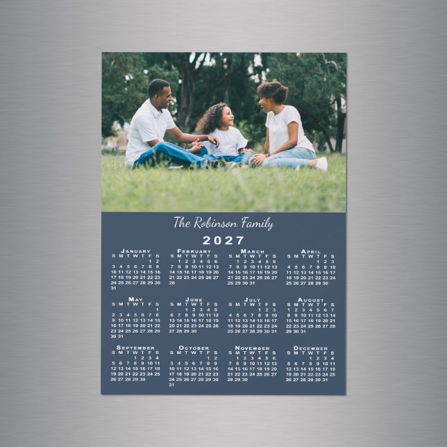 Ihr Foto Name Navy Blau 2027 Kalender Magnet (Your Photo Name Navy Blue 2027 Calendar Magnet in situ)