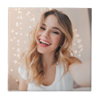 Ihr Gesicht auf einem Untersetzer aus viereckigem 