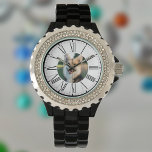 Ihr Haustier oder Ihre Katze Foto auf einem Person Armbanduhr<br><div class="desc">Beliebte Haustier- oder Katzen-Uhr mit klassischen römischen Zahlen und einem eigenen Haustierfoto. Laden Sie das Bild Ihres Haustieres hoch.</div>