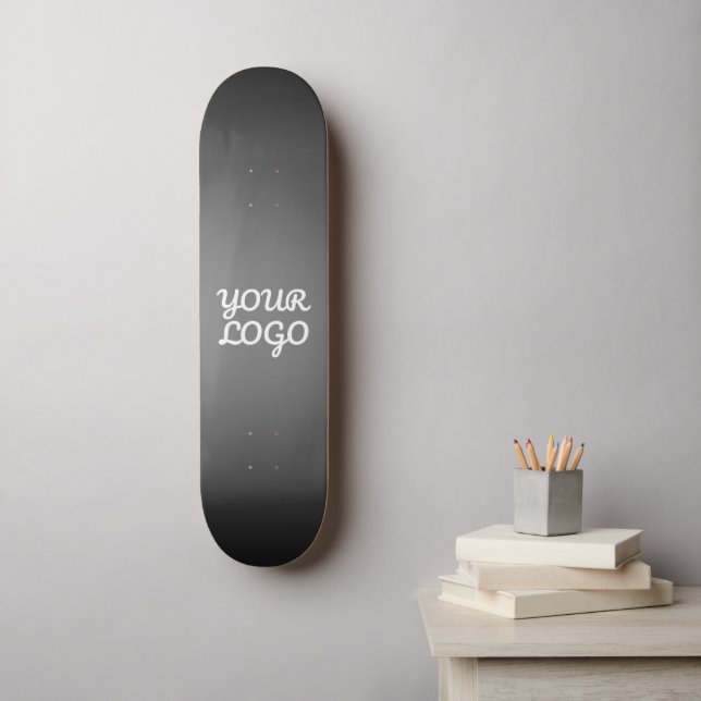 Ihr Logo & Modernes einfaches Ombre | Dunkelgrau Skateboard (Wandkunst)