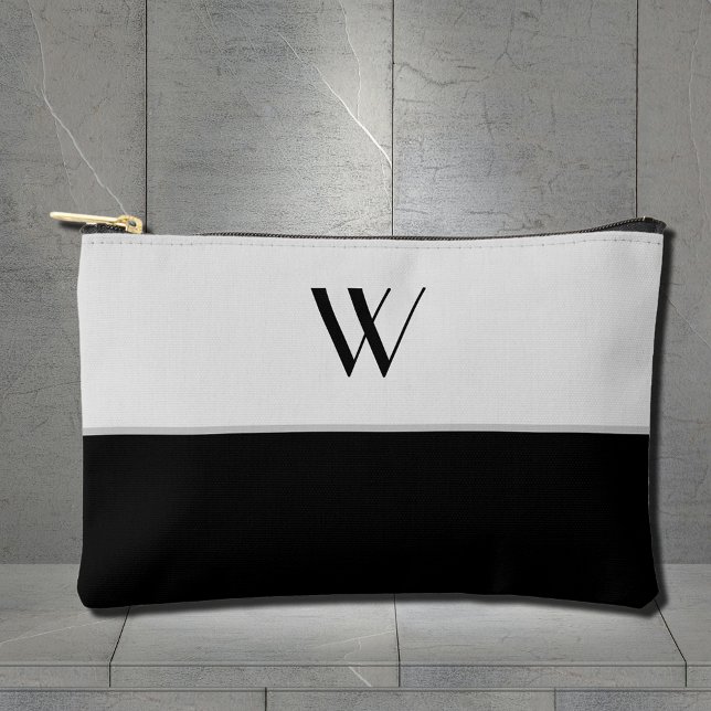 Ihr Monogramm in Schwarzweiß Zubehörtasche (Von Creator hochgeladen)
