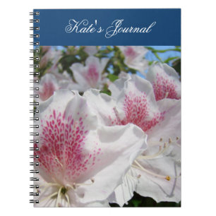 Ihr Name Journal Notebook Rosa weiße Azaleen Notizblock