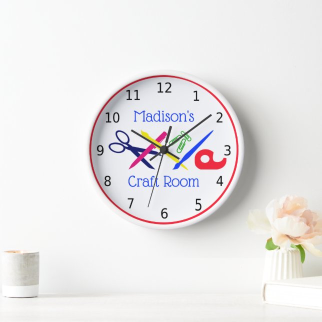 Ihr Name, Kunsthandwerksraum mit handgearbeiteten  Uhr (Zuhause)