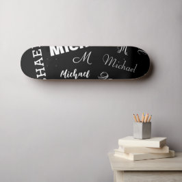 Ihr Name und Ihr benutzerdefiniertes Monogramm-Mus Skateboard