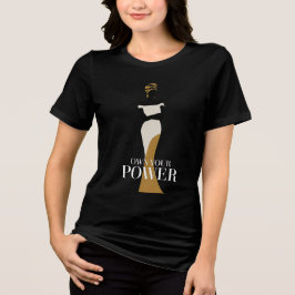 Ihr Power: Ein Portrait von Vertrauen und Anmut Tri-Blend Shirt
