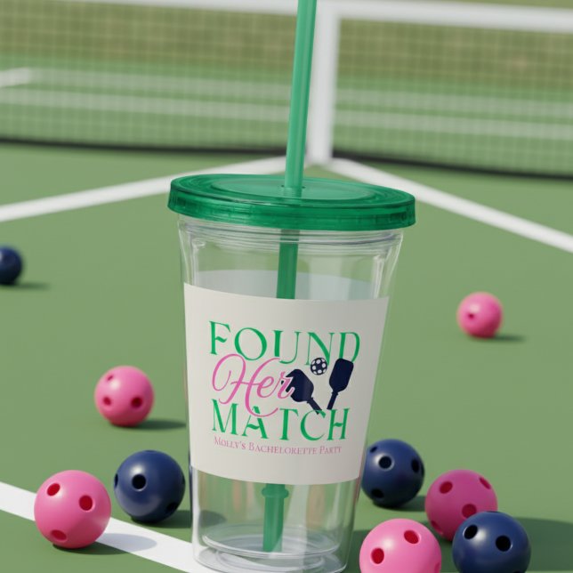 Ihr Spiel gefunden - Fun Pickleball Inspiriert Bri Acryltrinkbecher (Celebrate love and friendly competition with this playful “Found Her Match” design!)