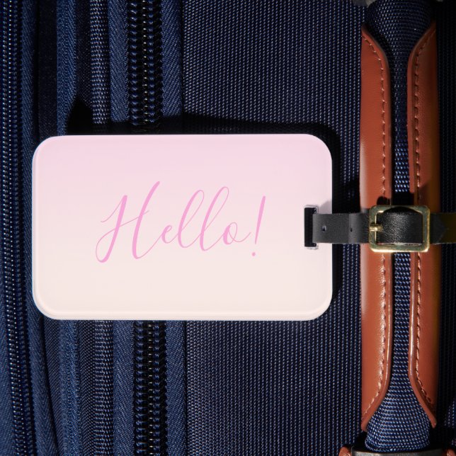 Ihr Text | Elegantes Script & Soft Blush Pink Ombr Gepäckanhänger (Vorderseite Insitu 4)