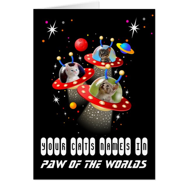 Ihre 3 Katzen in einer Alien Raumschiff UFO Sci Fi (Vorne)