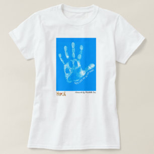 "Ihre Leben sind in unseren Händen" durch Michell T-Shirt