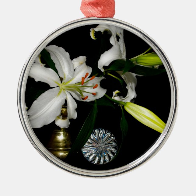 Iirsh Design - Sammlung von Messing und Blume Silbernes Ornament (Vorne)