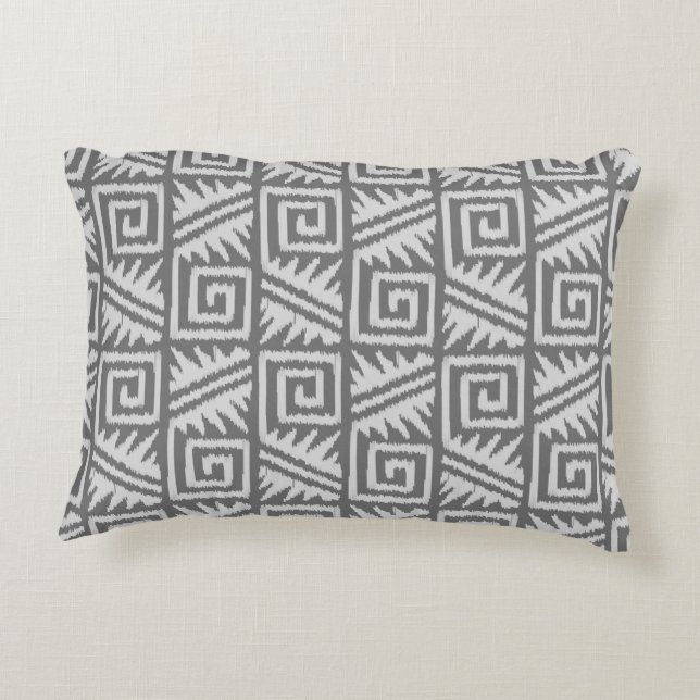 Ikat Aztec Muster - Schatten von Grau/Grau Dekokissen (Rückseite)