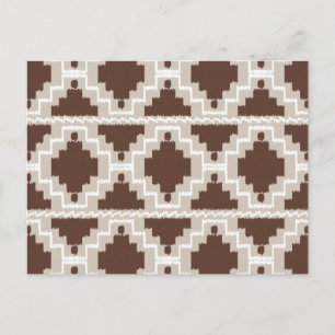 Ikat Aztec Muster - Schokoladenbraun und Taupe Postkarte