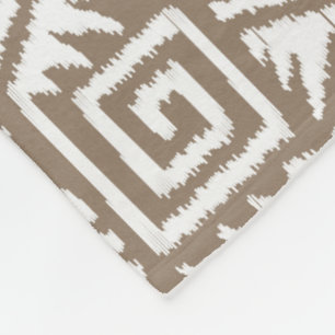 Ikat Aztec Muster - Taupe Tan und Creme Fleecedecke