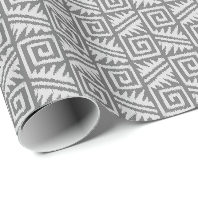 Ikat Aztec Tribal - Schatten von Grau/Grau Geschenkpapier (Rolleneckpunkt)