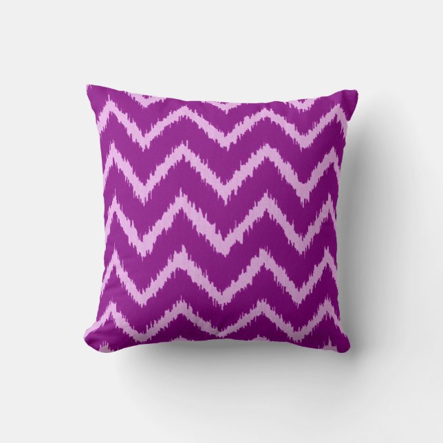 Ikat Chevrons - Amethyst lila und leicht orchid Kissen (Vorderseite)