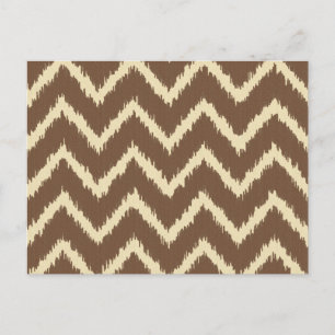 Ikat Chevrons - Schokoladenbraun und -braun Postkarte