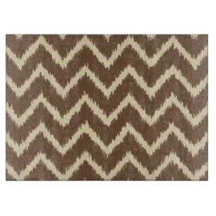 Ikat Chevrons - Schokoladenbraun und -braun Schneidebrett