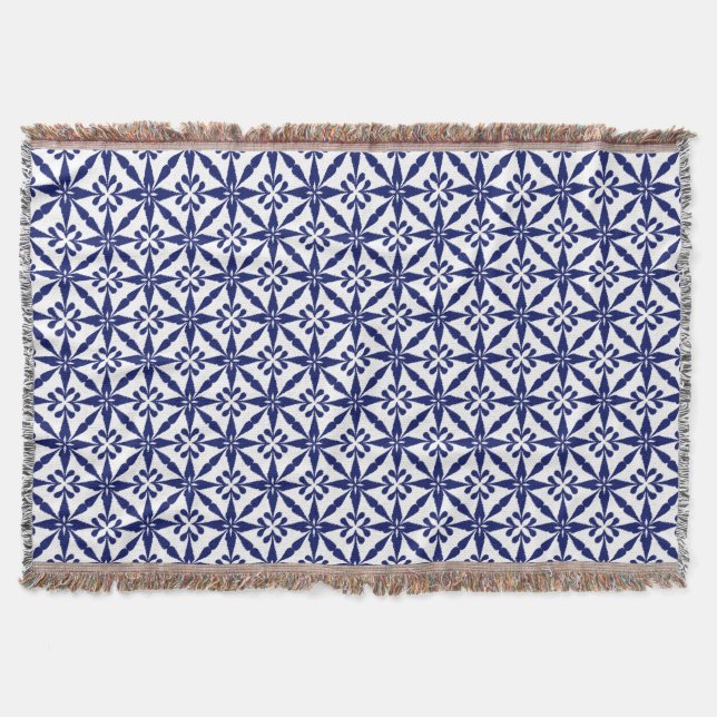 Ikat Star Pattern - Navy Blue und White Decke (Vorderseite)