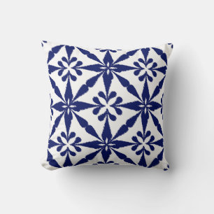 Ikat Sternchen-Vereinbarung - Marine-Blau und Weiß Kissen
