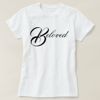 Ikonischer Chic und minimal Beloved T-Shirt