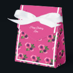 illusima Pink Blume Muster Geburtstagsgeschenk/ Geschenkschachtel<br><div class="desc">illusima White Ribbon Pink Blume Muster Geburtstagsparty Geschenkboxen/ Gefallen Box. Ideal für die thematische Geburtstagsparty eines Kindes.</div>