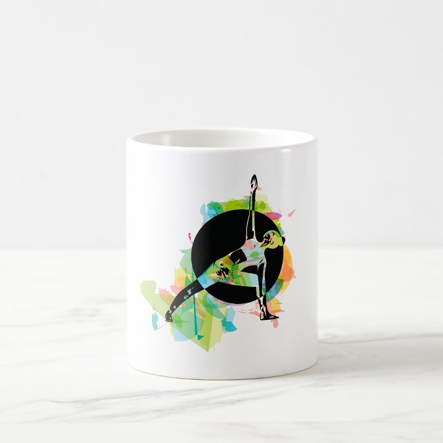 Illustration der weiblichen Stretching Kaffeetasse (Von Creator hochgeladen)