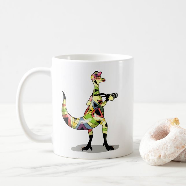 Illustration eines Iguanodon-Fotografen. Kaffeetasse