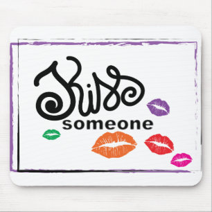 Illustration von Whimsisfarben KISSES Mousepad