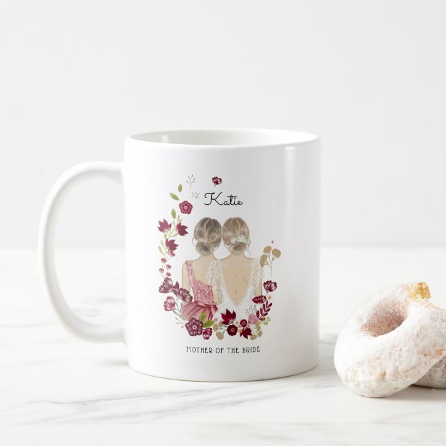 Illustrierte Mutter der Braut | Monogramm  Kaffeetasse (Mit Donut)