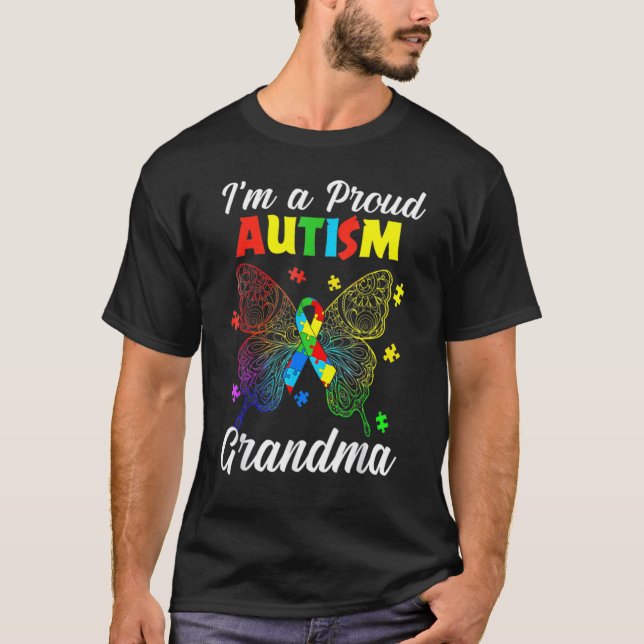 I'm A Proud Autism Grandma Puzzle Ribbon Butterfly T-Shirt (Vorderseite)
