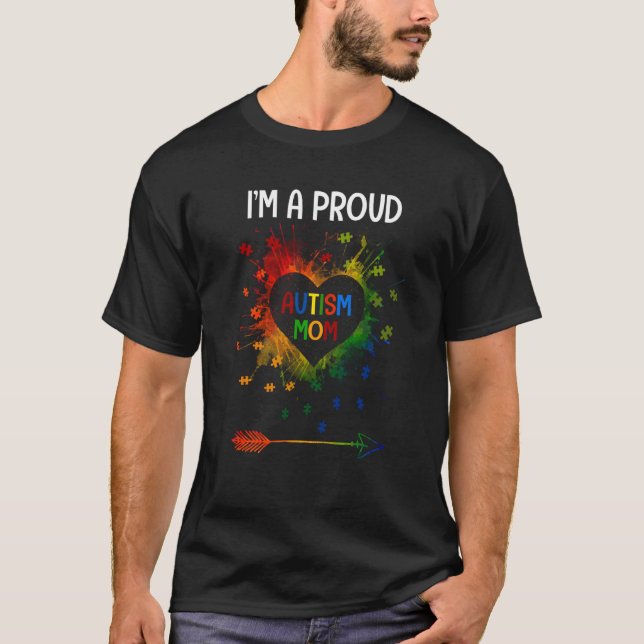 I'm A Proud Autism Mom Autism Awareness Month Moth T-Shirt (Vorderseite)