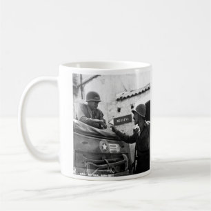 Im Allgemeinen George S. Patton und Oberst Lyle Tasse