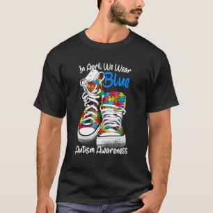 Im April tragen wir blaue Autismusrätsel Schuhe T-Shirt