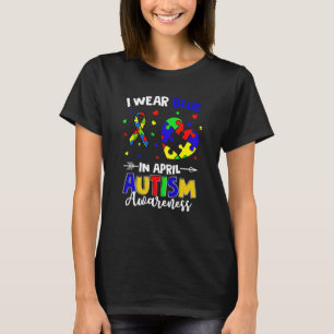 Im April tragen wir blaues Regenbogen-Puzzle Autis T-Shirt
