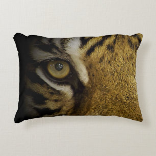 Im Auge eines Tigers Dekokissen
