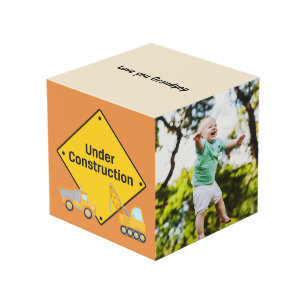 Im Bau befindliches Personalisiertes Foto Würfel