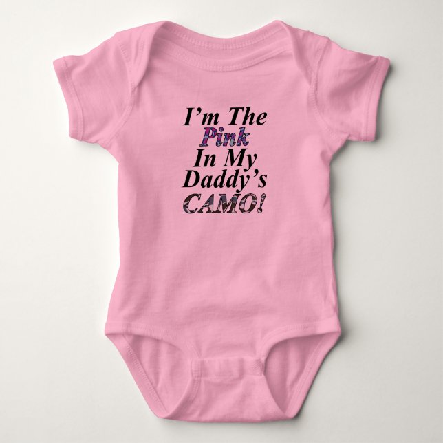 Im das Rosa in meinem Daddys Camouflage-Baby-Shirt Baby Strampler (Vorderseite)