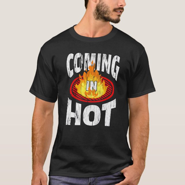 Im Flammengrill mit heiß lackiertem Peel T-Shirt (Vorderseite)