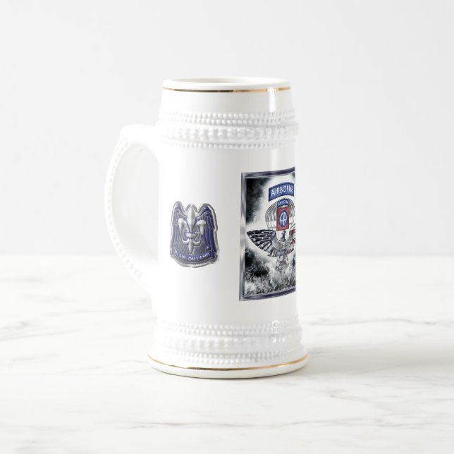 im Flugzeug Abteilung Explosive Gerahmte Konstrukt Bierglas (Vorderseite Links)