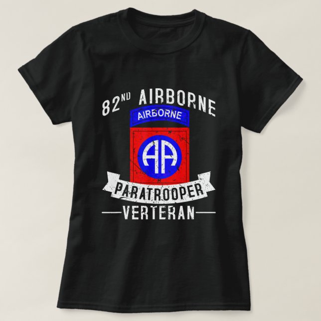 im Flugzeug Abteilung Paratrooper Army Veteran T-Shirt (Design vorne)