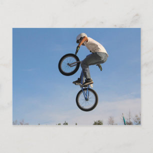 im Flugzeug BMX Jump Postkarte