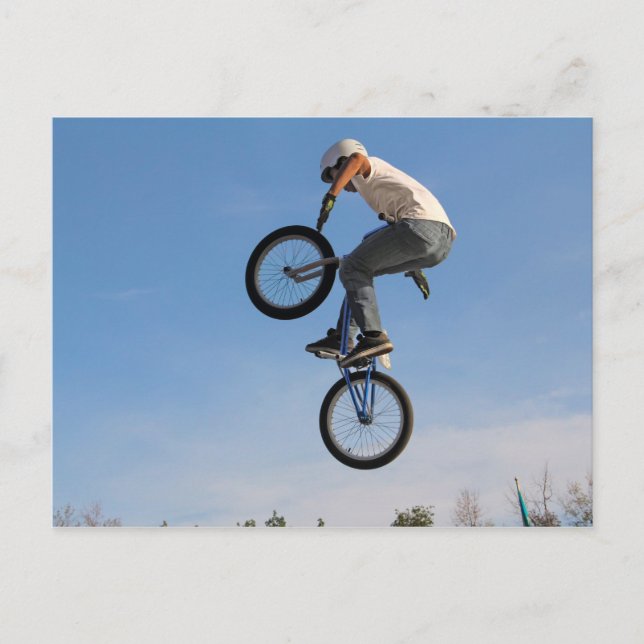 Im Flugzeug BMX Jump Postkarte (Vorderseite)