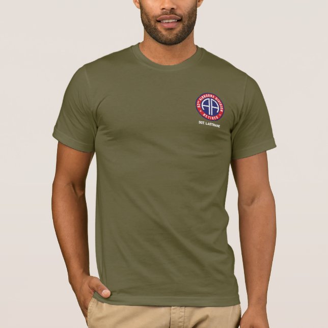 im Flugzeug Division "Remüde" Custom T-Shirt (Vorderseite)