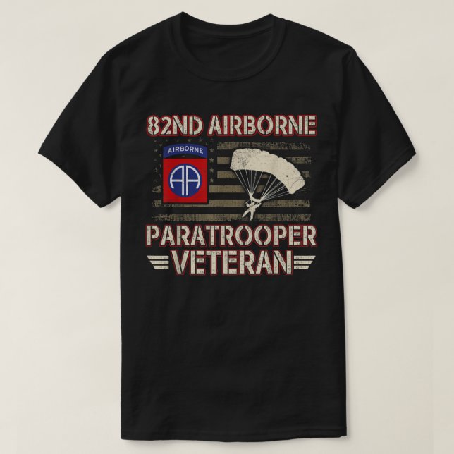 im Flugzeug Paratrooper Veteran Flag Tshirt, Vet T-Shirt (Design vorne)